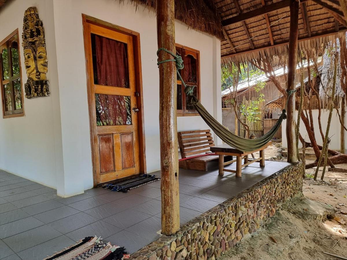 Sunboo Beach Bungalows เกาะรงสำลน ภายนอก รูปภาพ