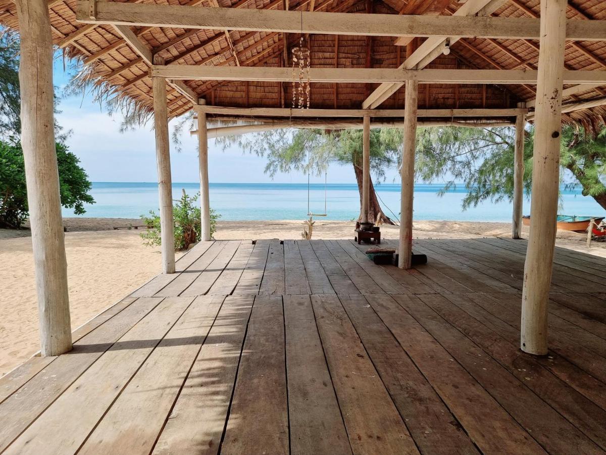 Sunboo Beach Bungalows เกาะรงสำลน ภายนอก รูปภาพ