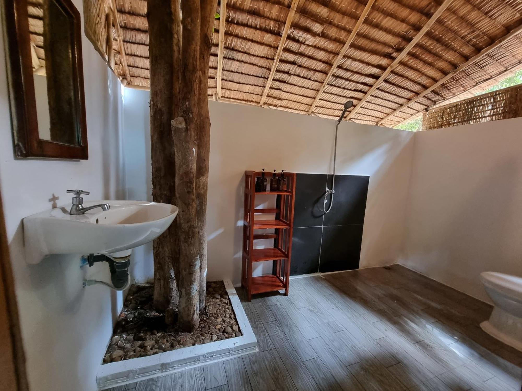 Sunboo Beach Bungalows เกาะรงสำลน ภายนอก รูปภาพ