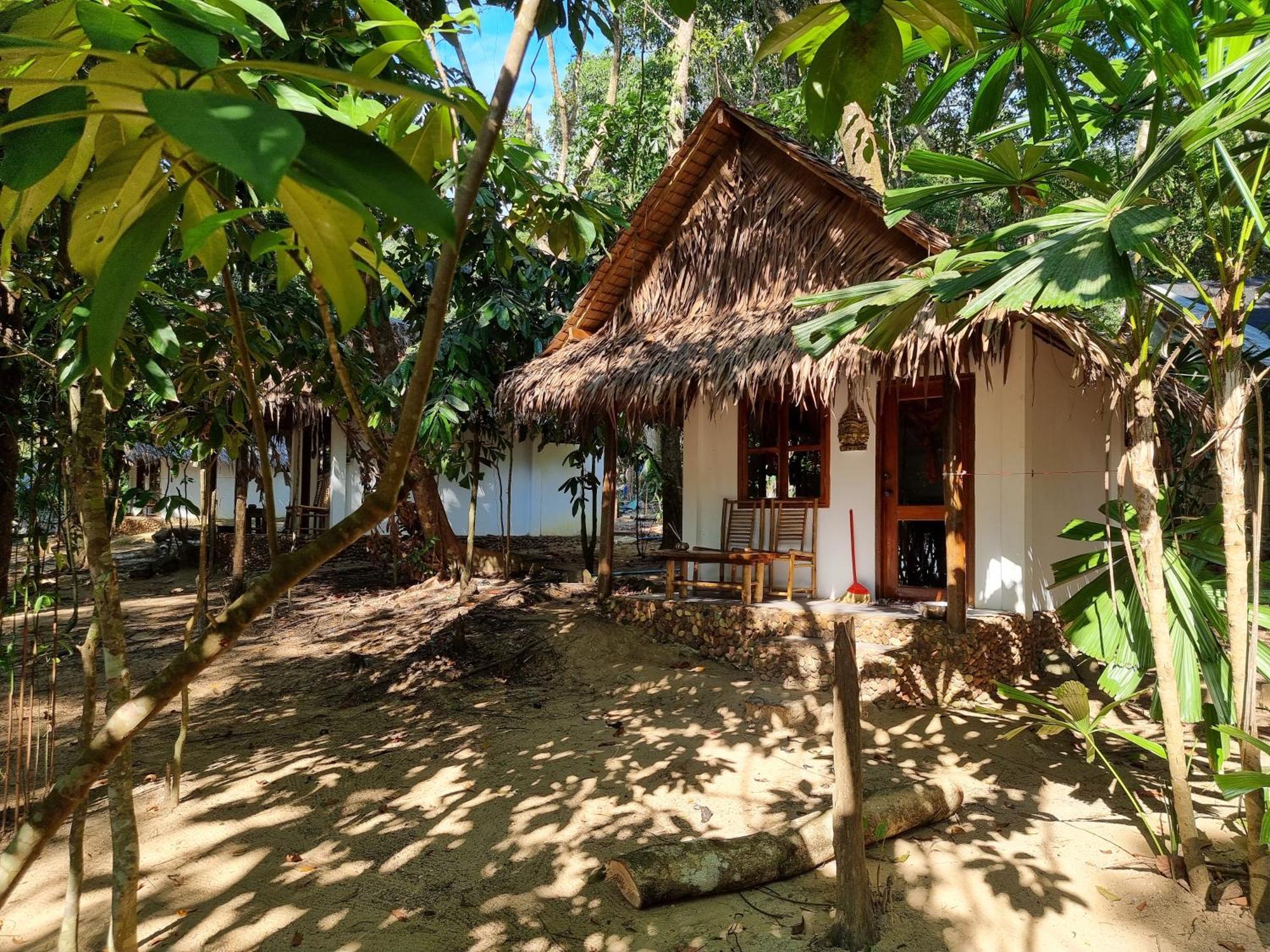 Sunboo Beach Bungalows เกาะรงสำลน ภายนอก รูปภาพ
